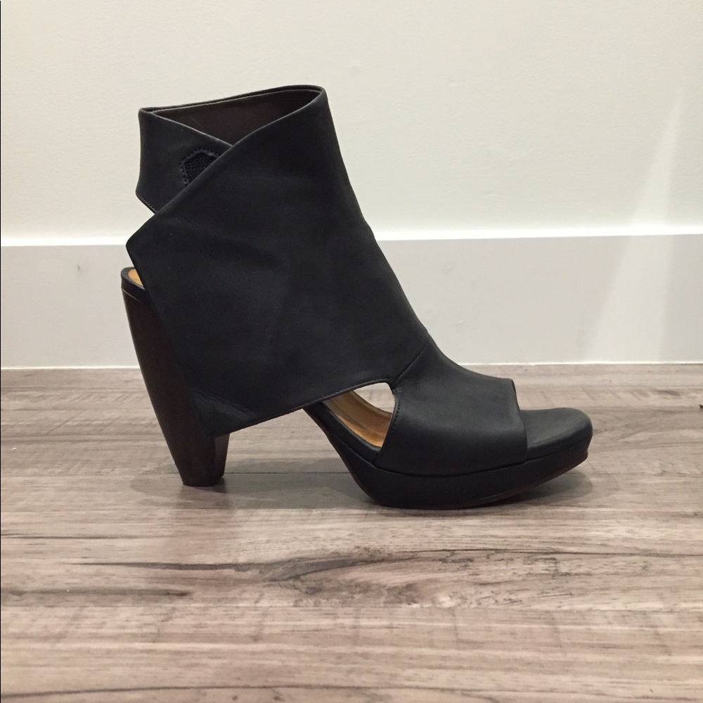 Coclico Farlen Black Open Toe High Heel Boots